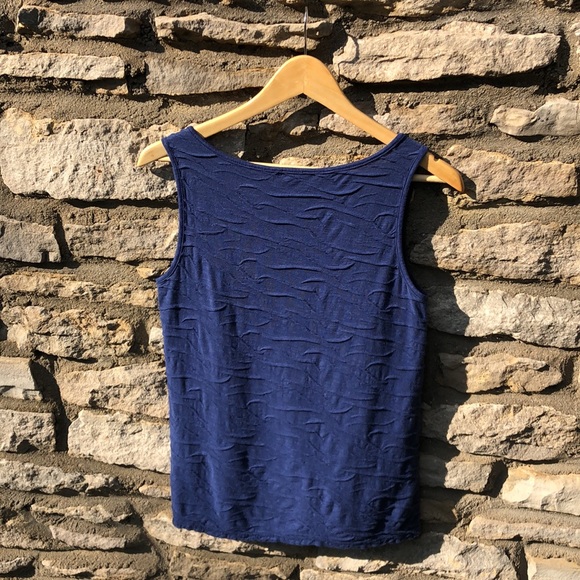 Horny Toad tank - Picture 2 of 6